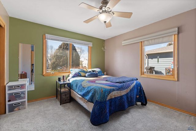 4022 W ST LOUIS, Rapid City, SD 57701