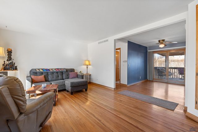 4022 W ST LOUIS, Rapid City, SD 57701