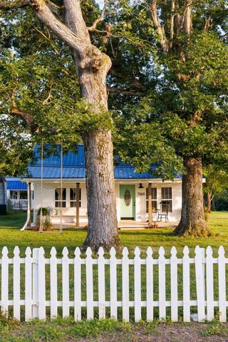 7365 Coldwater Rd, Fairview, TN 37062