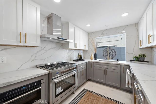 2137 Miramar, Newport Beach, CA 92661