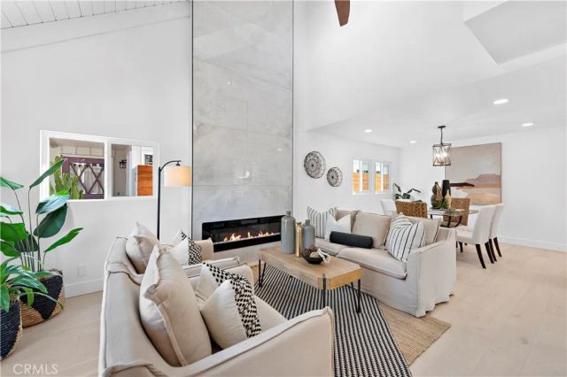 2137 Miramar, Newport Beach, CA 92661