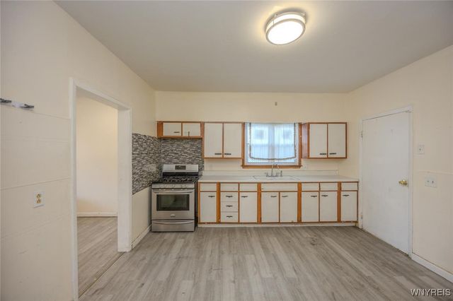 62 Sweet Avenue, Buffalo, NY 14212