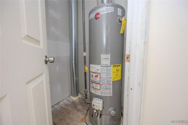 62 Sweet Avenue, Buffalo, NY 14212