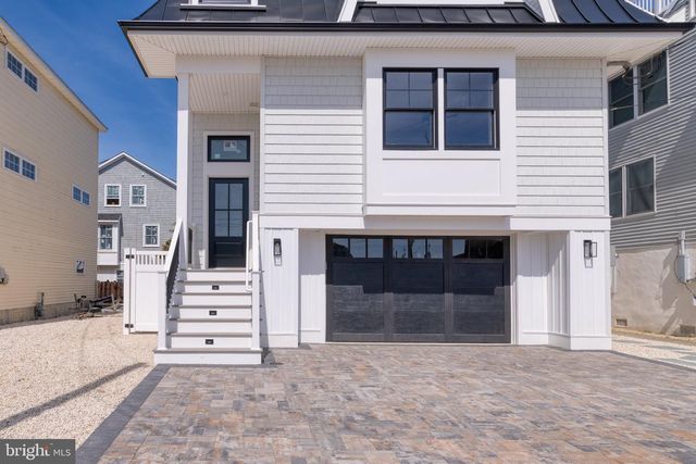 7 W 29TH ST, Long Beach, NJ 08008