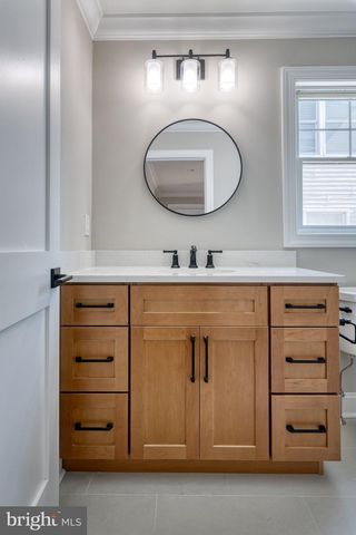 7 W 29TH ST, Long Beach, NJ 08008