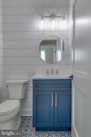 7 W 29TH ST, Long Beach, NJ 08008