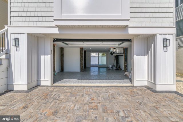 7 W 29TH ST, Long Beach, NJ 08008