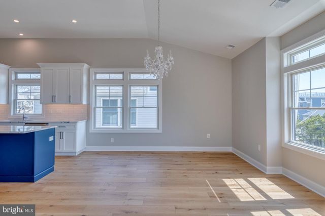 7 W 29TH ST, Long Beach, NJ 08008