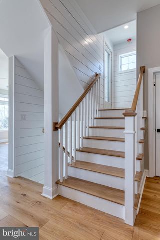 7 W 29TH ST, Long Beach, NJ 08008