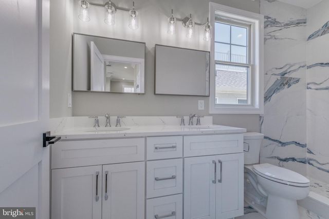 7 W 29TH ST, Long Beach, NJ 08008