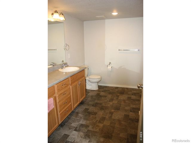 2960 Kincaid Drive 107, Loveland, CO 80538