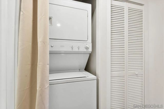 5055 Collwood Blvd 304, San Diego, CA 92115