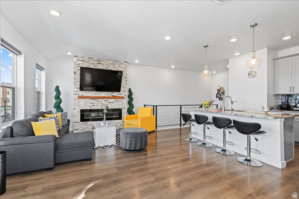 11587 S PROSPERITY RD, South Jordan, UT 84009 — photo 5
