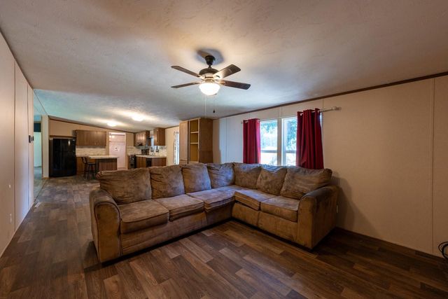 636 South ST, Tow, TX 78672