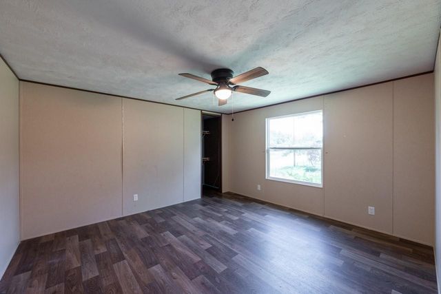 636 South ST, Tow, TX 78672