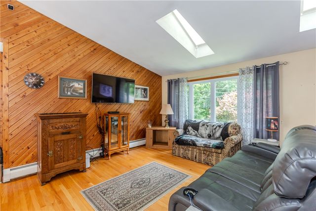 54 Colvintown Road, Coventry, RI 02816