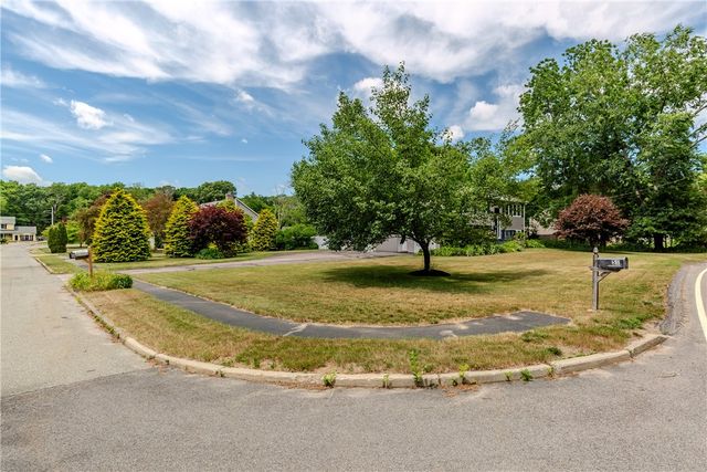 54 Colvintown Road, Coventry, RI 02816