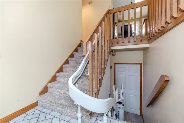 54 Colvintown Road, Coventry, RI 02816