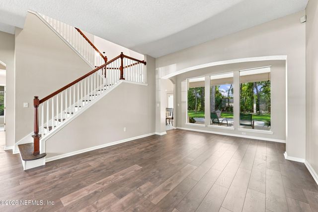 2878 AMELIA BLUFF Drive, Jacksonville, FL 32226