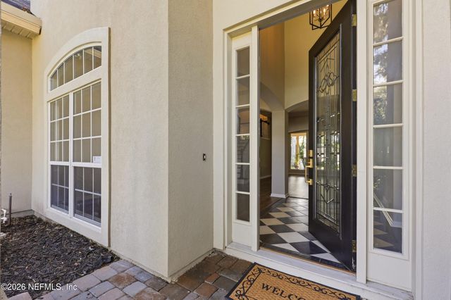 2878 AMELIA BLUFF Drive, Jacksonville, FL 32226