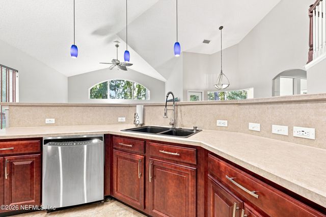 2878 AMELIA BLUFF Drive, Jacksonville, FL 32226