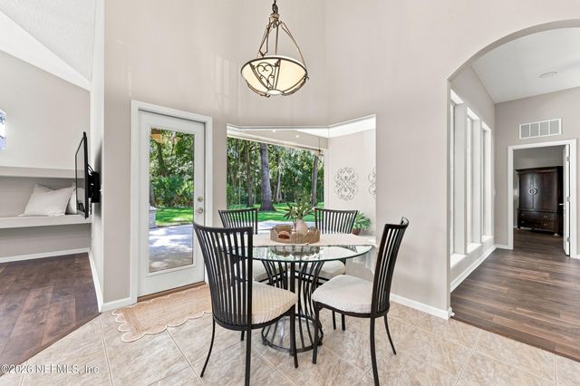 2878 AMELIA BLUFF Drive, Jacksonville, FL 32226