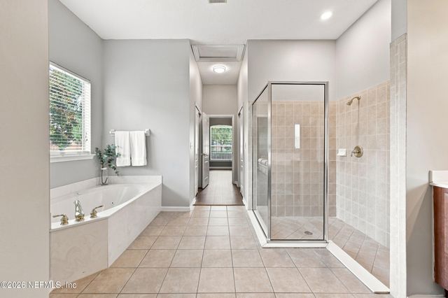 2878 AMELIA BLUFF Drive, Jacksonville, FL 32226
