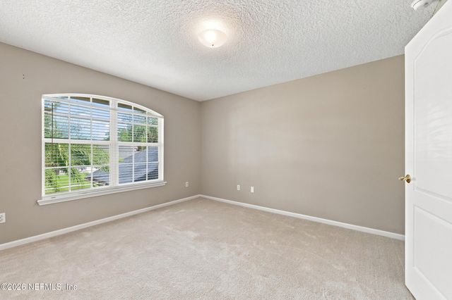 2878 AMELIA BLUFF Drive, Jacksonville, FL 32226