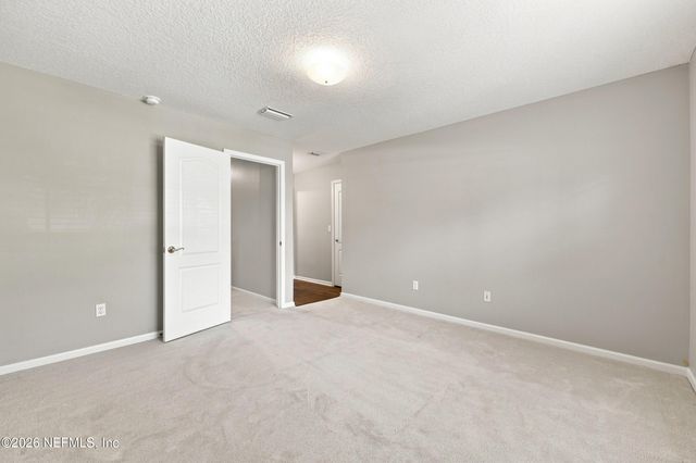 2878 AMELIA BLUFF Drive, Jacksonville, FL 32226