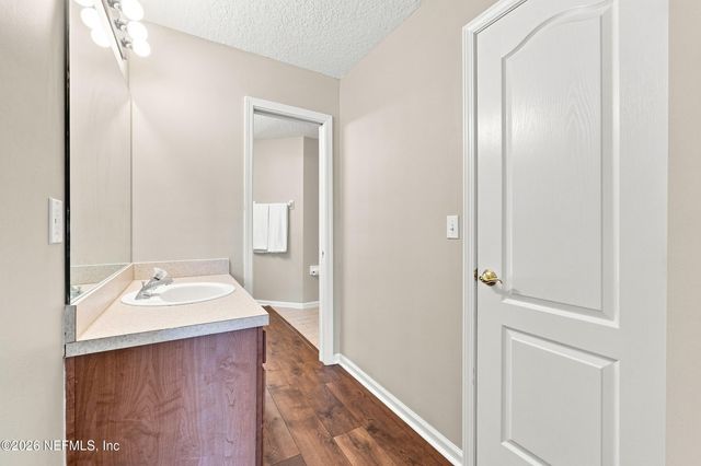 2878 AMELIA BLUFF Drive, Jacksonville, FL 32226