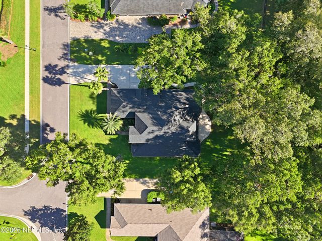 2878 AMELIA BLUFF Drive, Jacksonville, FL 32226