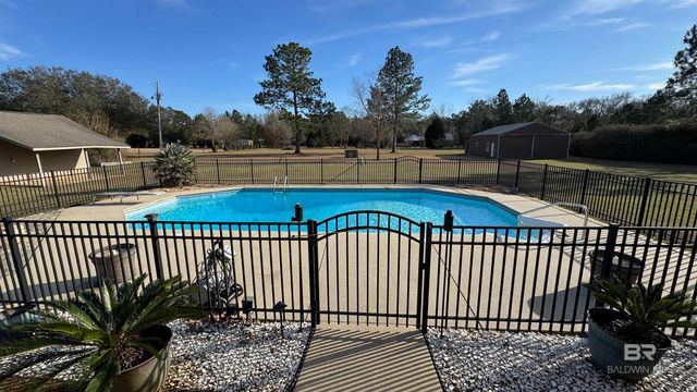 19746 County Road 62, Robertsdale, AL 36567