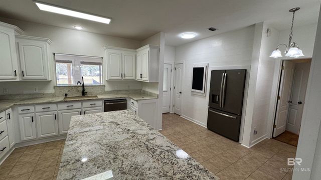 19746 County Road 62, Robertsdale, AL 36567