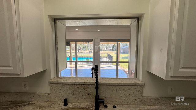 19746 County Road 62, Robertsdale, AL 36567