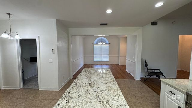 19746 County Road 62, Robertsdale, AL 36567