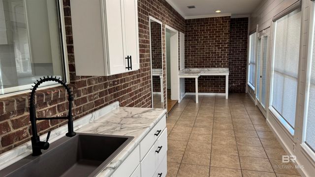 19746 County Road 62, Robertsdale, AL 36567