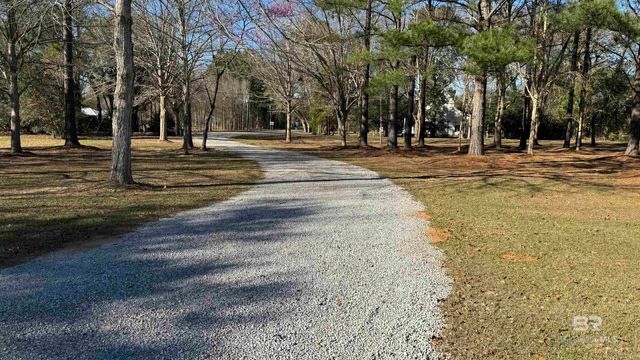 19746 County Road 62, Robertsdale, AL 36567