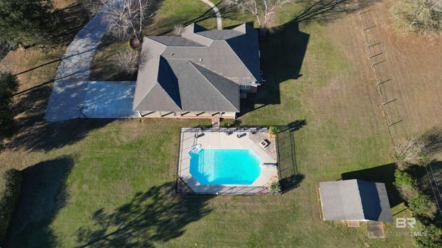 19746 County Road 62, Robertsdale, AL 36567