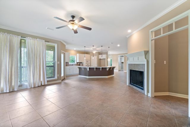 20 Canterberry Point Drive, Conway, AR 72032