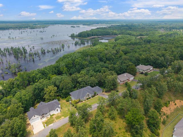 20 Canterberry Point Drive, Conway, AR 72032