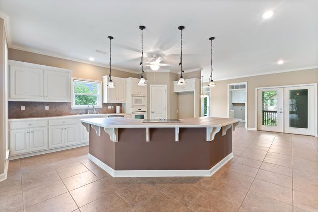 20 Canterberry Point Drive, Conway, AR 72032