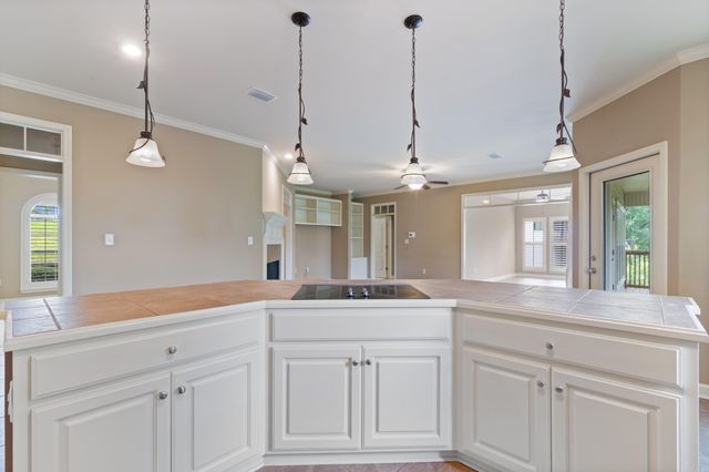 20 Canterberry Point Drive, Conway, AR 72032