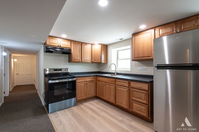3301 N Kilbourn Avenue G, Chicago, IL 60641