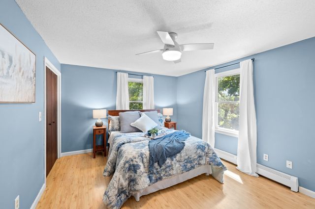 19 Ivest Circle, Falmouth, MA 02536