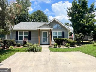 427 Woodland Drive, Warner Robins, GA 31088