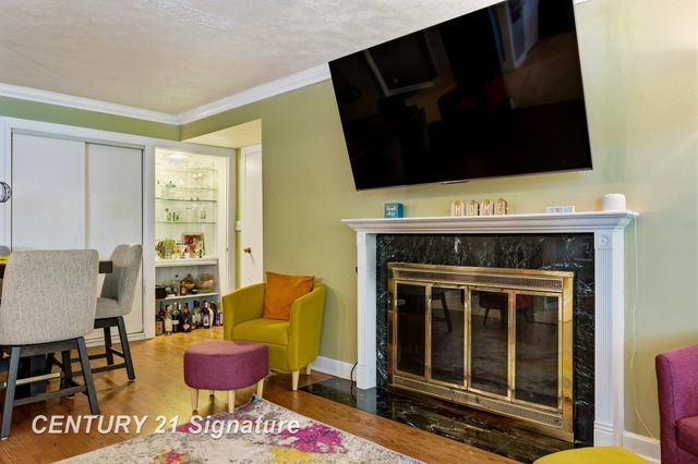 1 N Center Woods Drive, Saginaw Twp, MI 48638