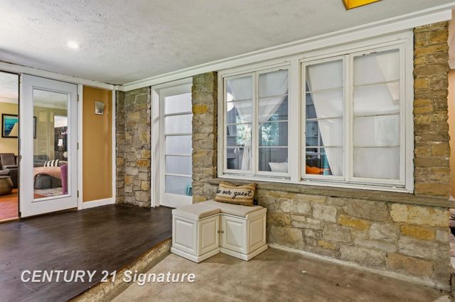 1 N Center Woods Drive, Saginaw Twp, MI 48638