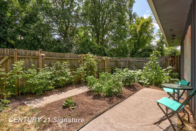 1 N Center Woods Drive, Saginaw Twp, MI 48638