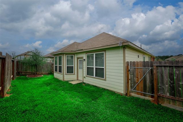 4508 Danielle Gardens, Conroe, TX 77304