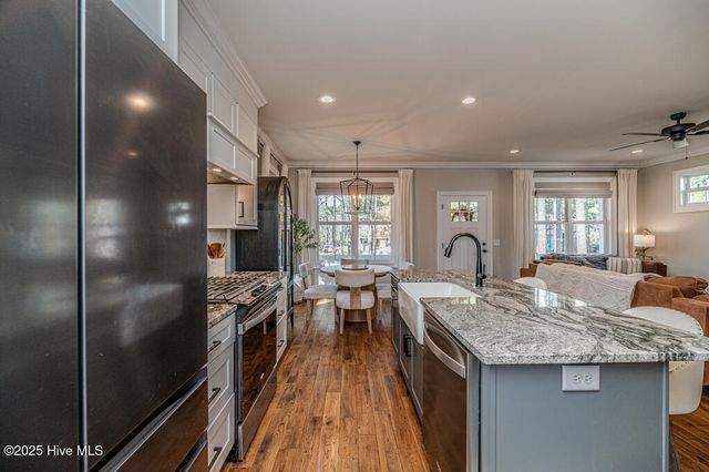 705 N Leak Street, Southern Pines, NC 28387